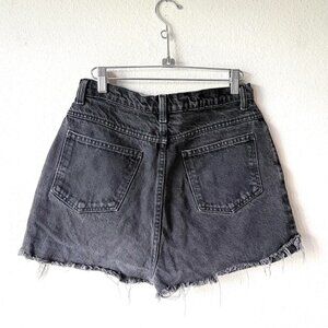 Vintage Black Denim Low Rise Jean Shorts Women's 28 inch waist